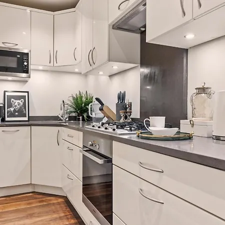 Hyde Park Luxury Two-Bedroom Apartment With Patio Londres Exterior foto