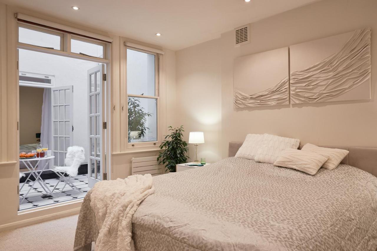 Hyde Park Luxury Two-bedroom With Patio * Londra