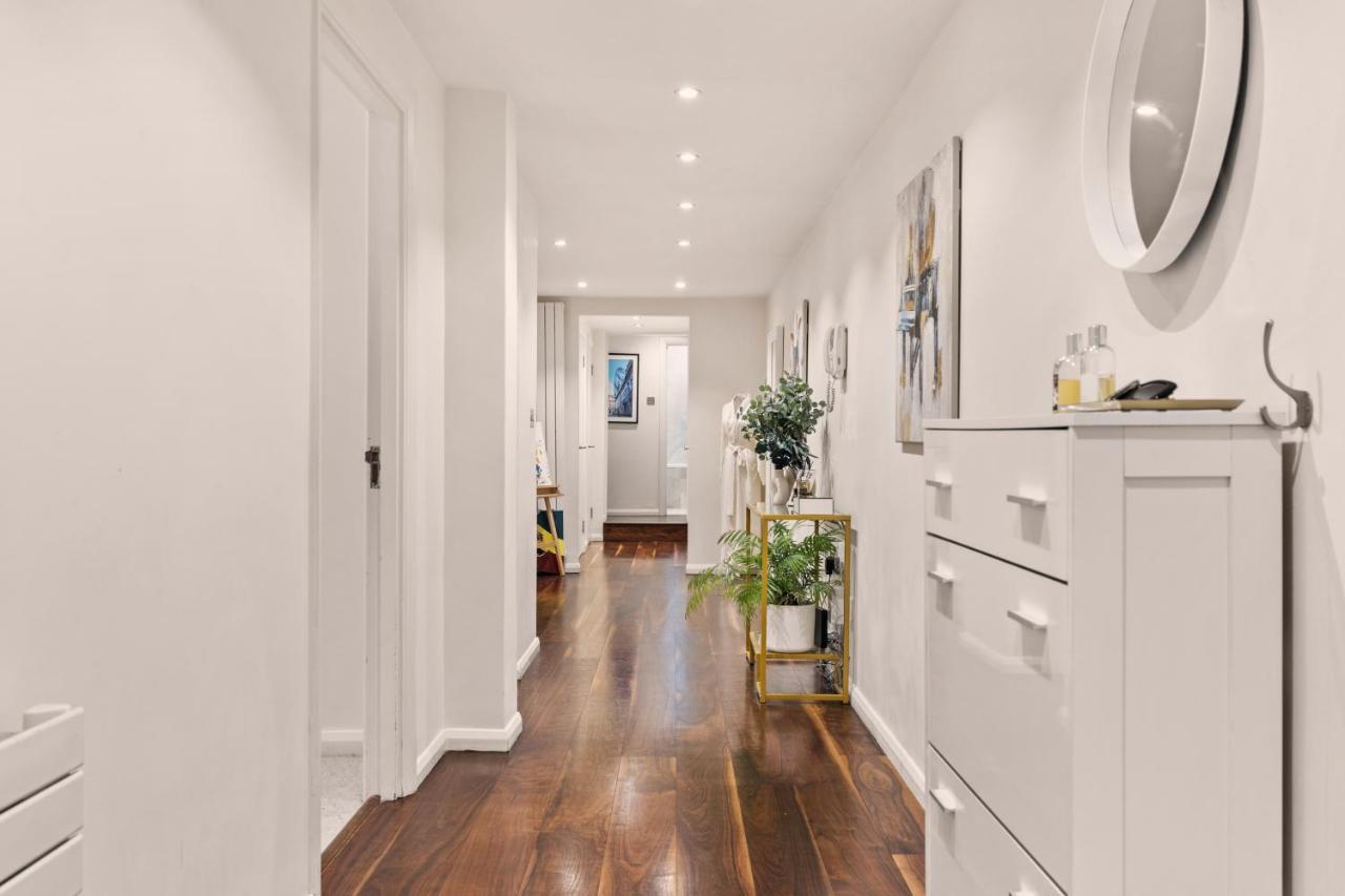 Appartamento Hyde Park Luxury Two-bedroom With Patio *