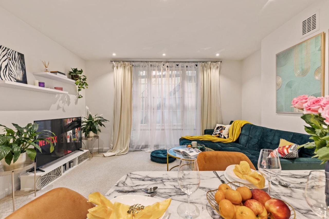 Hyde Park Luxury Two-bedroom With Patio Appartamento Londra